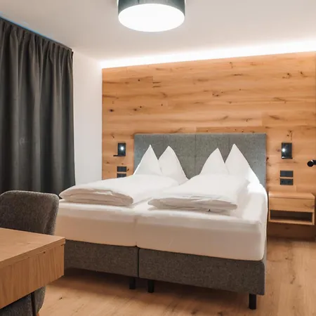 Salzkammergut Lodge Ebensee Extérieur photo